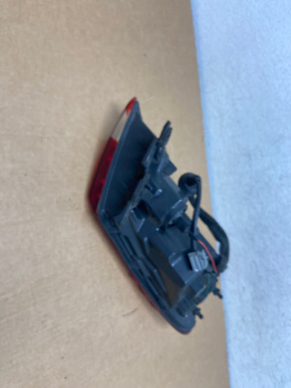 2015 2016 2017 Chrysler 200 Sedan Right Passenger Side Tail Light AD5315 LK4