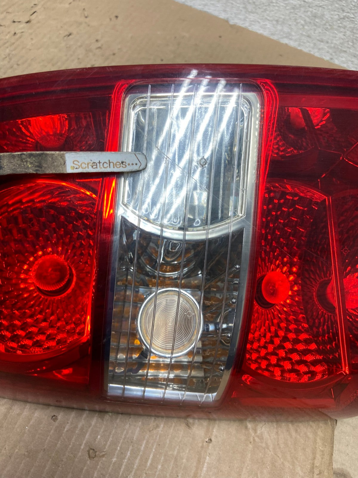 2005 to 2009 Hyundai Tucson Left Driver Lh Side Tail Light AI1363 LK3
