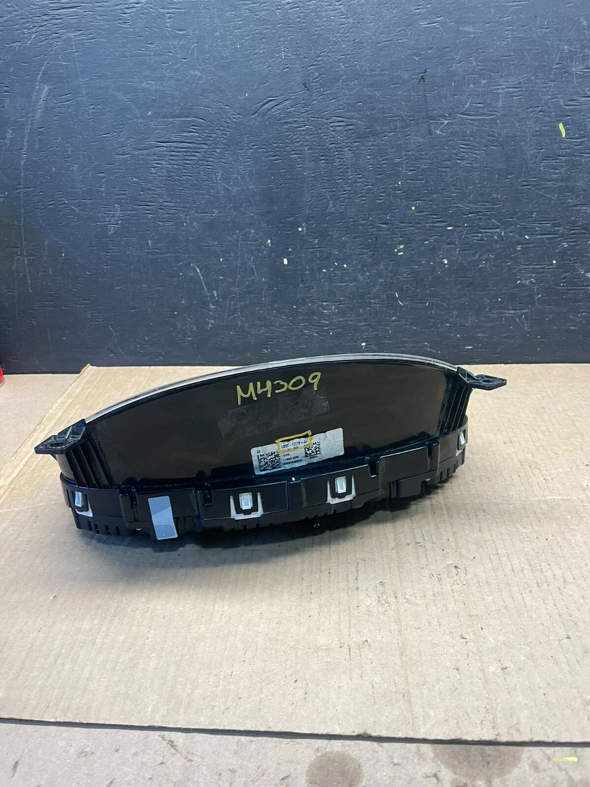 2020 to 2022 Ford  Explorer Speedometer Cluster Gauge M4309 PS3