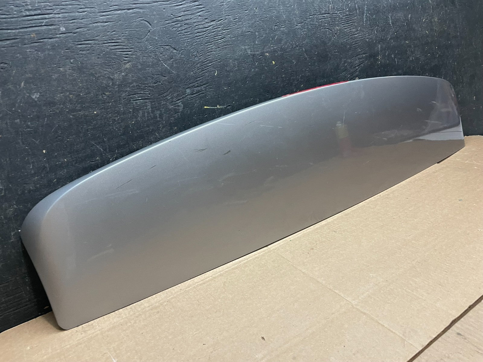2011 to 2016 Chrysler Town & Country Rear Back Wing Spoiler y9318 DG1