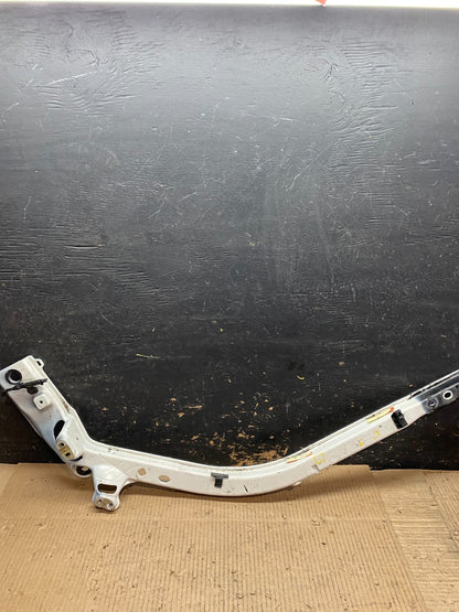 2020 to 2023 Ford Explorer Right RH Upper Tic Bar Oem w5995 DG0