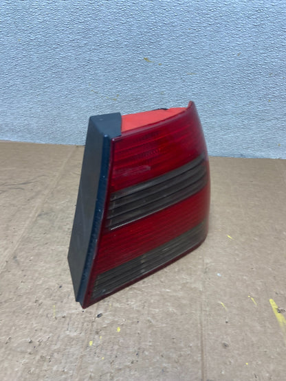 2004 to 2005 Volkswagen Jetta Right Passenger RH Side Tail Light DEPO AA1581 DW2