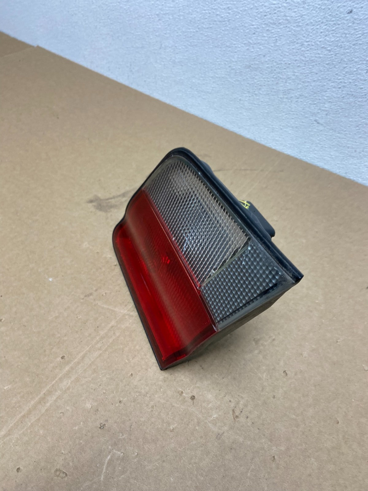 1995 1996 Nissan Maxima Right Passenger RH Side Inner Tail Light Oem AB9994 DW1