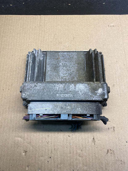 2001-2002 Silverado Tahoe Engine Computer Module 12200411 ECM ECU AH1627 DG1