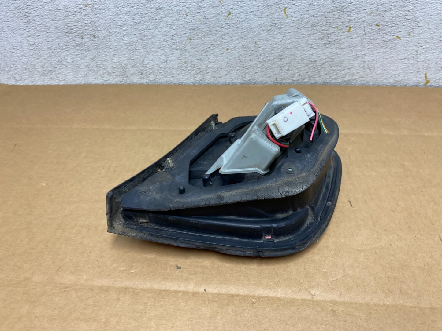1995 to 1998 Mazda Millenia Left Driver LH Inner Tail Light Oem N4037 DW9