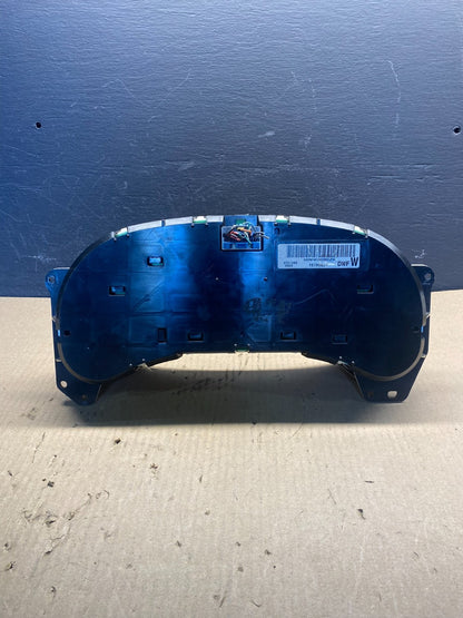 2003 to 2006 GMC Yukon Denali Cluster Gauge Speedometer AC8913 DG5