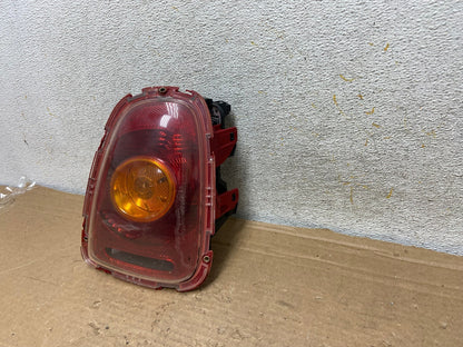 2007 2008 2009 2010 Mini Cooper Right Passenger Rh tail light AH9047 LK2