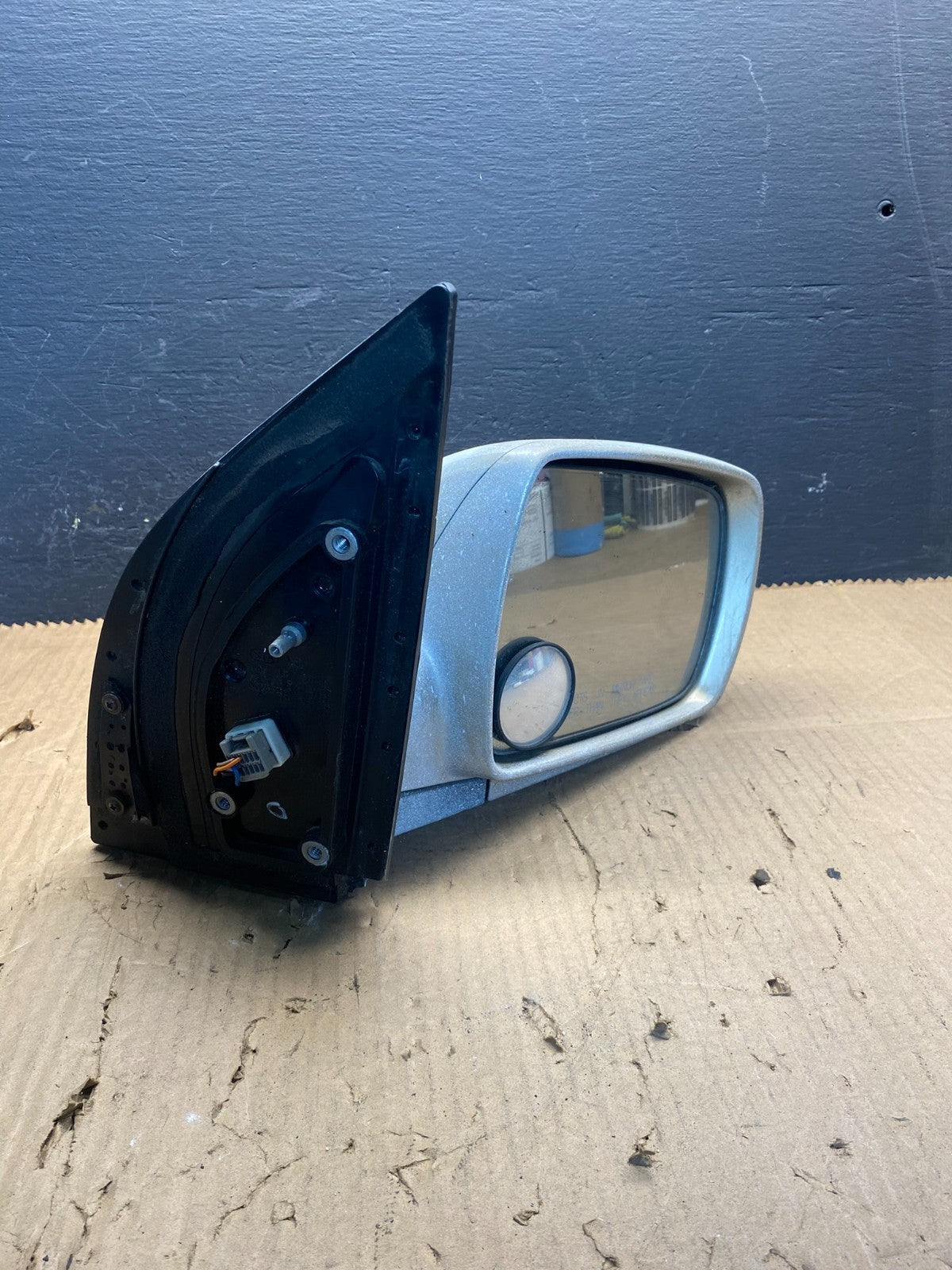 2009 to 2014 Kia Sedona Right PassengeR Rh Side Door Mirror AC7928 DG8
