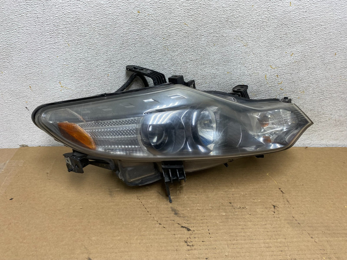 2011 to 2014 Nissan Murano Headlight Right Passenger Rh Halogen AH4208 DW0