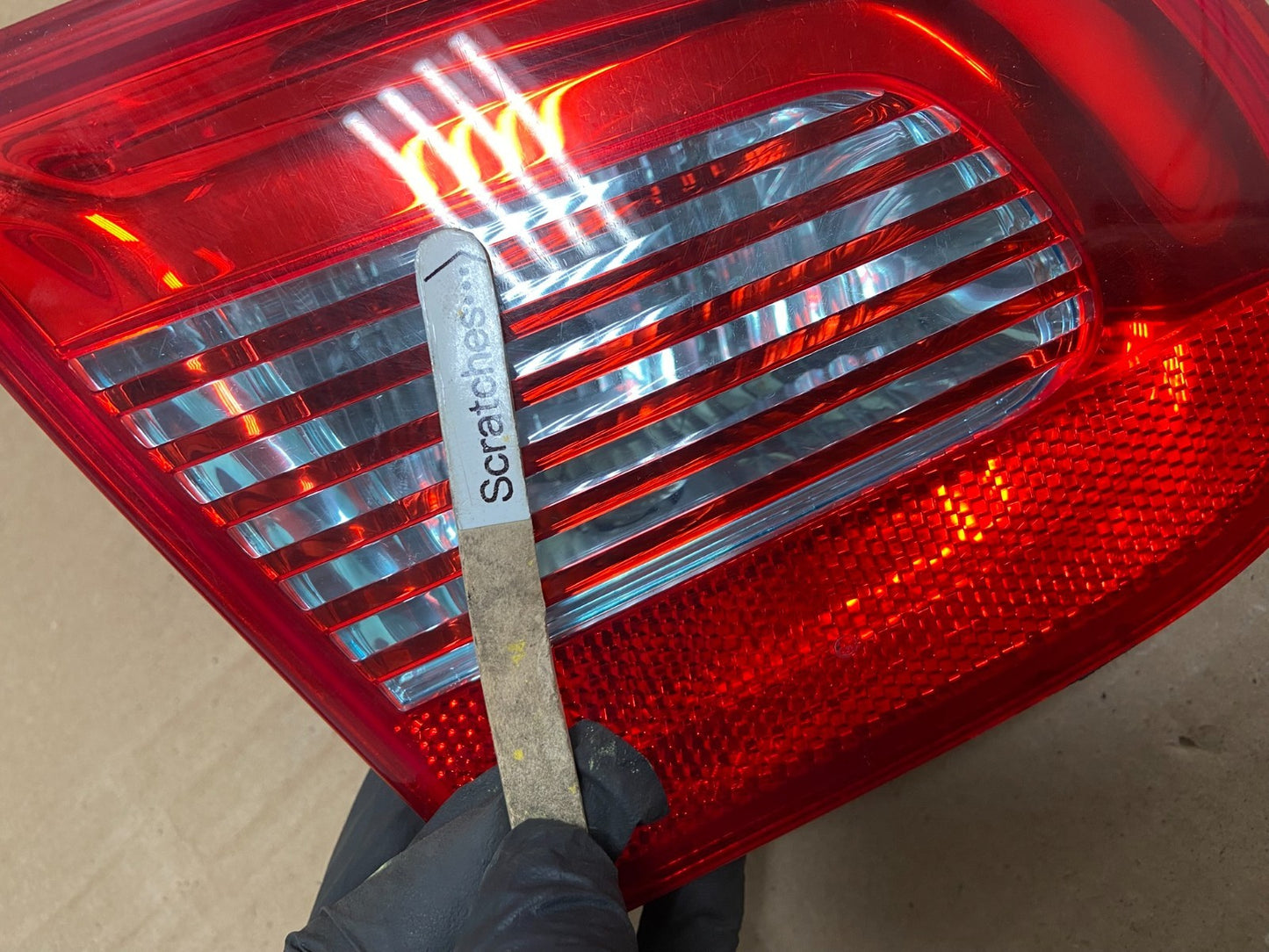 2007 2008 2009 2011 Volkswagen Eos Left Driver LH Tail Light inner AB1290 LK3
