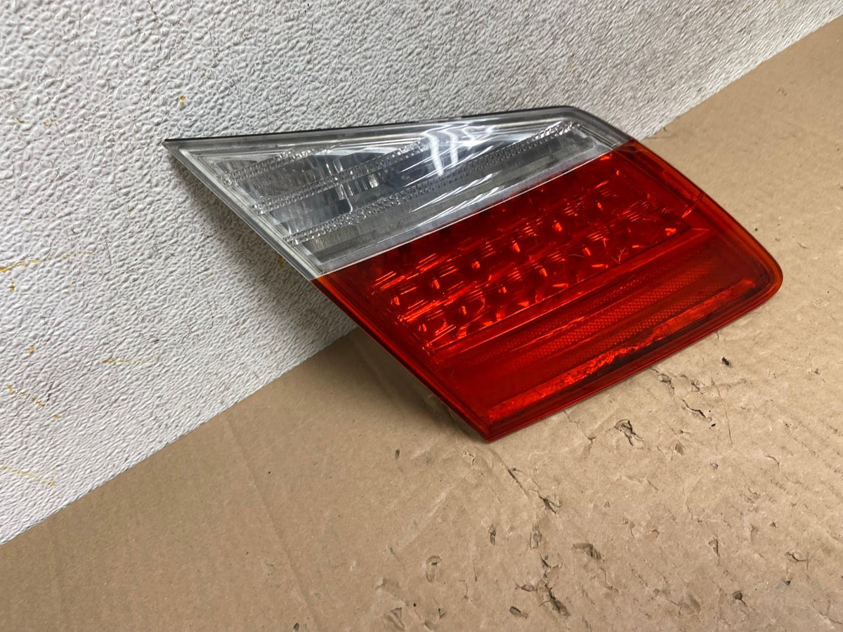 2009-2011 Hyundai Genesis Sedan Left Driver LH Inner LED Tail light AI1287 LK2