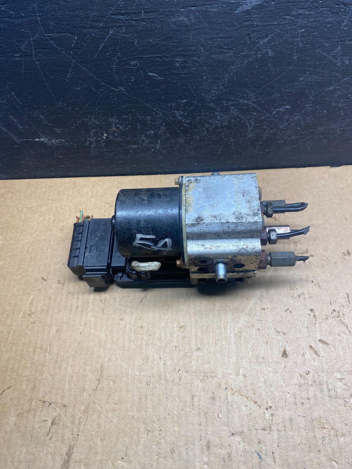 2006 2007 Ford E250 E350 Anti-Lock ABS Antilock Brake Pump AC7023 DG1