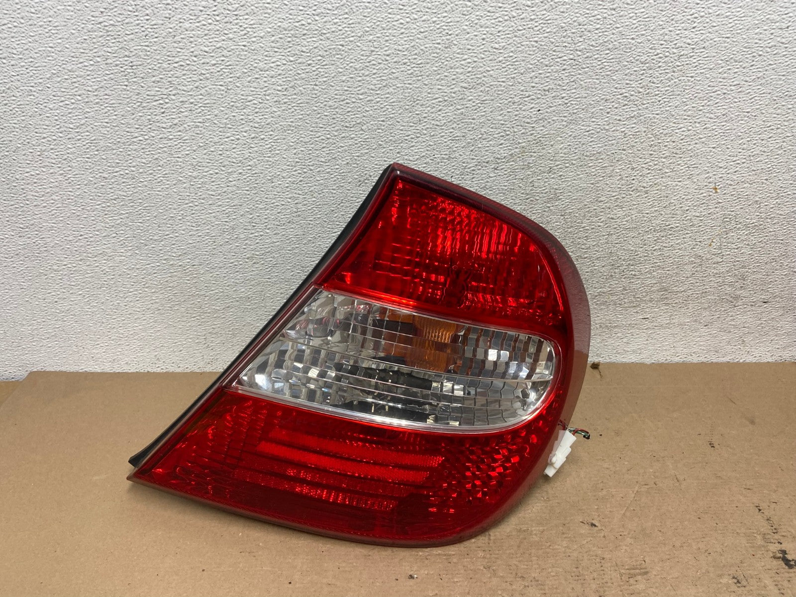 2002 2003 2004 Toyota Camry Tail Light Right Passenger Rh Side AF4879 LK0