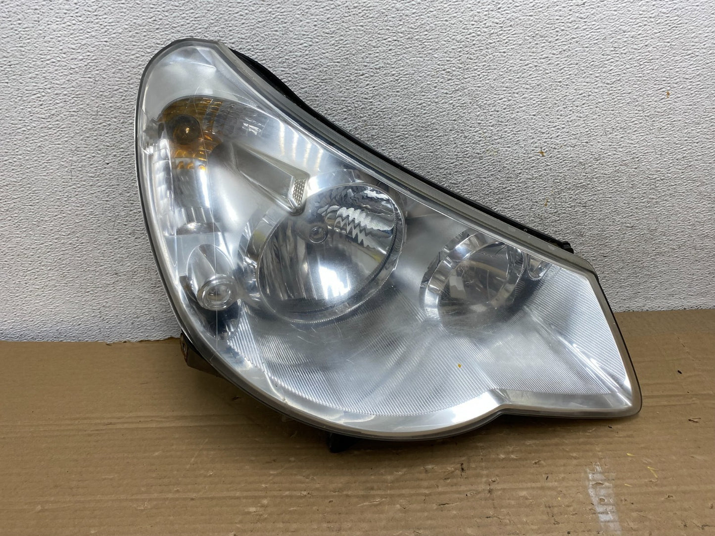 2007 to 2010 Chrysler Sebring Right Passenger RH Side Headlight AG9055 DW0