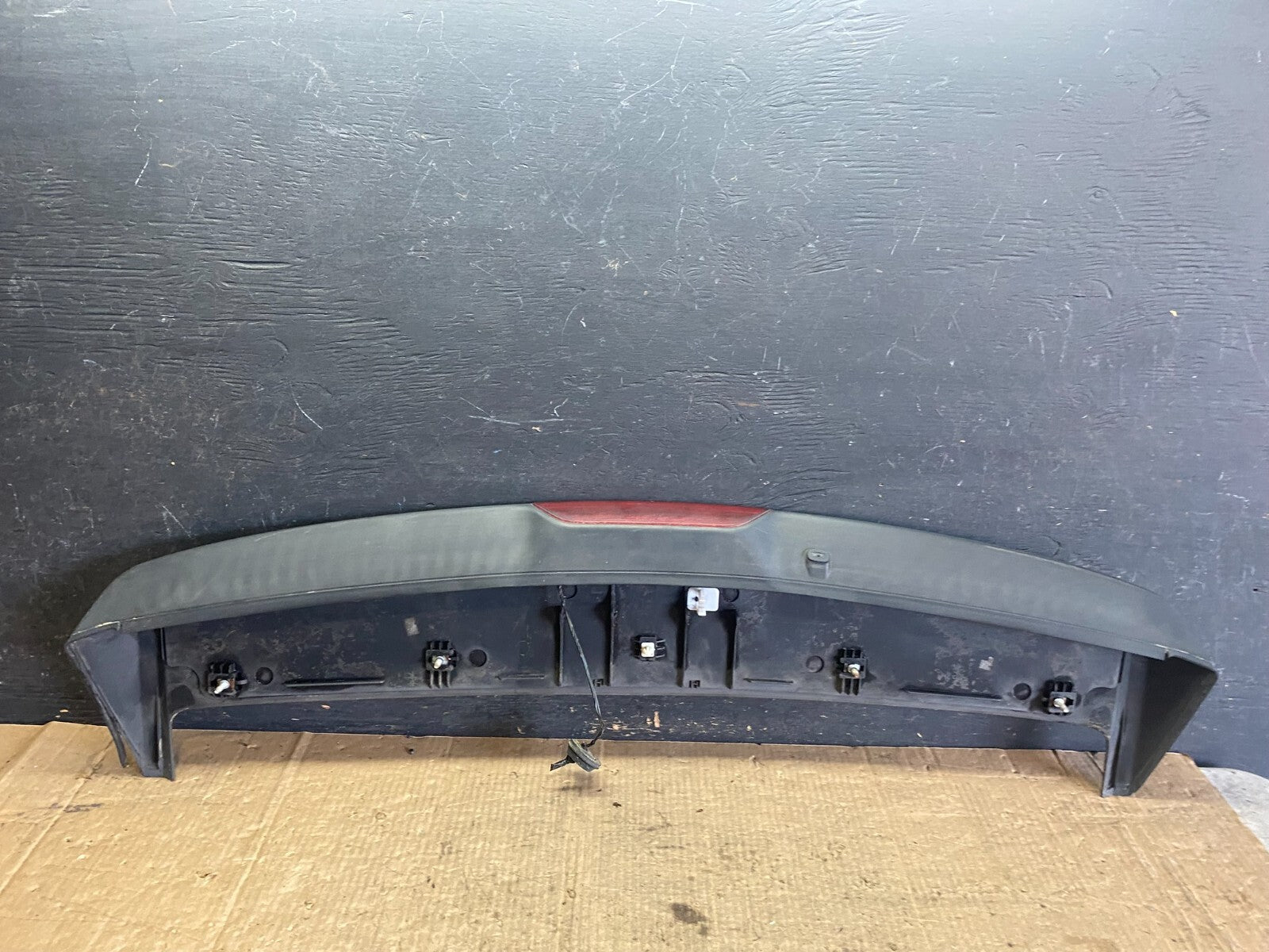 2007 to 2012 Dodge Caliber Rear Trunk Spoiler o6374 OEM DG5