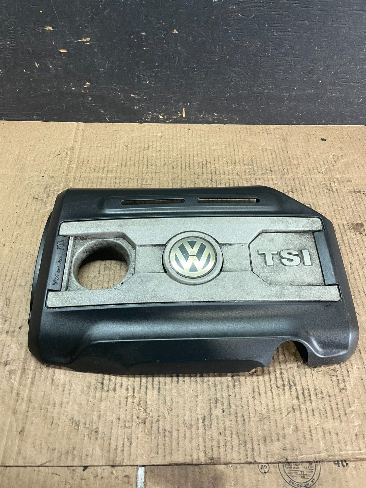 2005-2010 Volkswagen Mk5 2.0 TSI Passat Jetta Engine Cover M9125 PS0