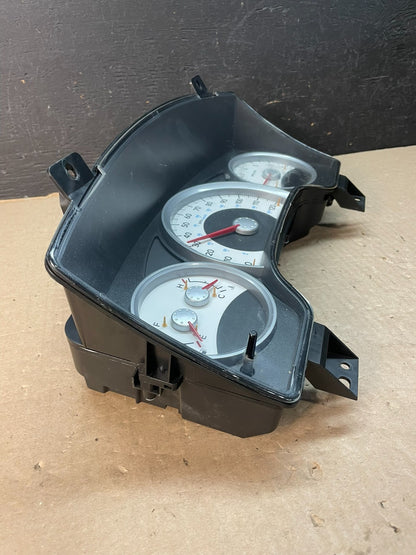 2006 Dodge Durango Speedometer Instrument Cluster Gauge AE3377 DG1