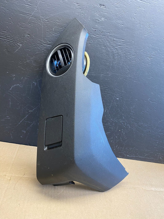 2009-2015 Honda Pilot Right Passenger Dash Vent Center Panel Bezel OEM AB9177 DG0