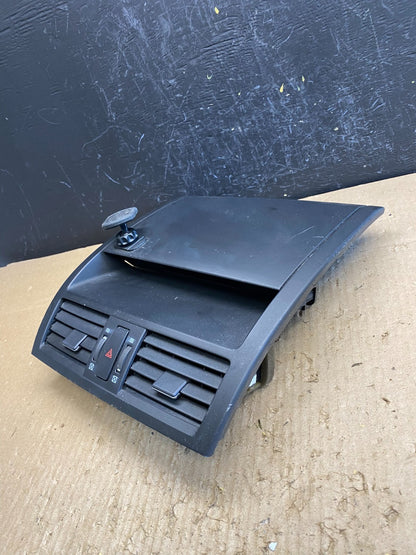2009 to 2012 Mazda 6 Center Console Dash Dual Air Vent Oem AC4837 DG1