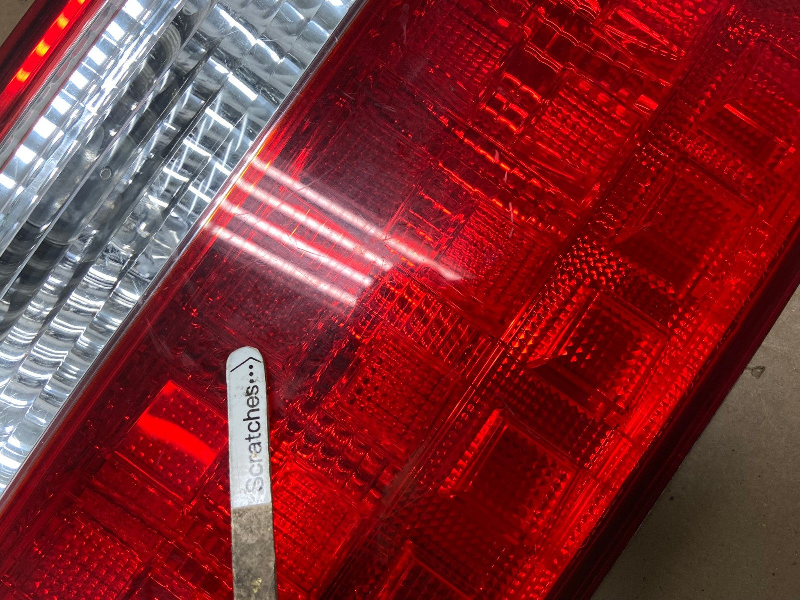 2005 2006 2007 Honda Odyssey Inner Left Driver Lh Tail Light AD6457 LK3