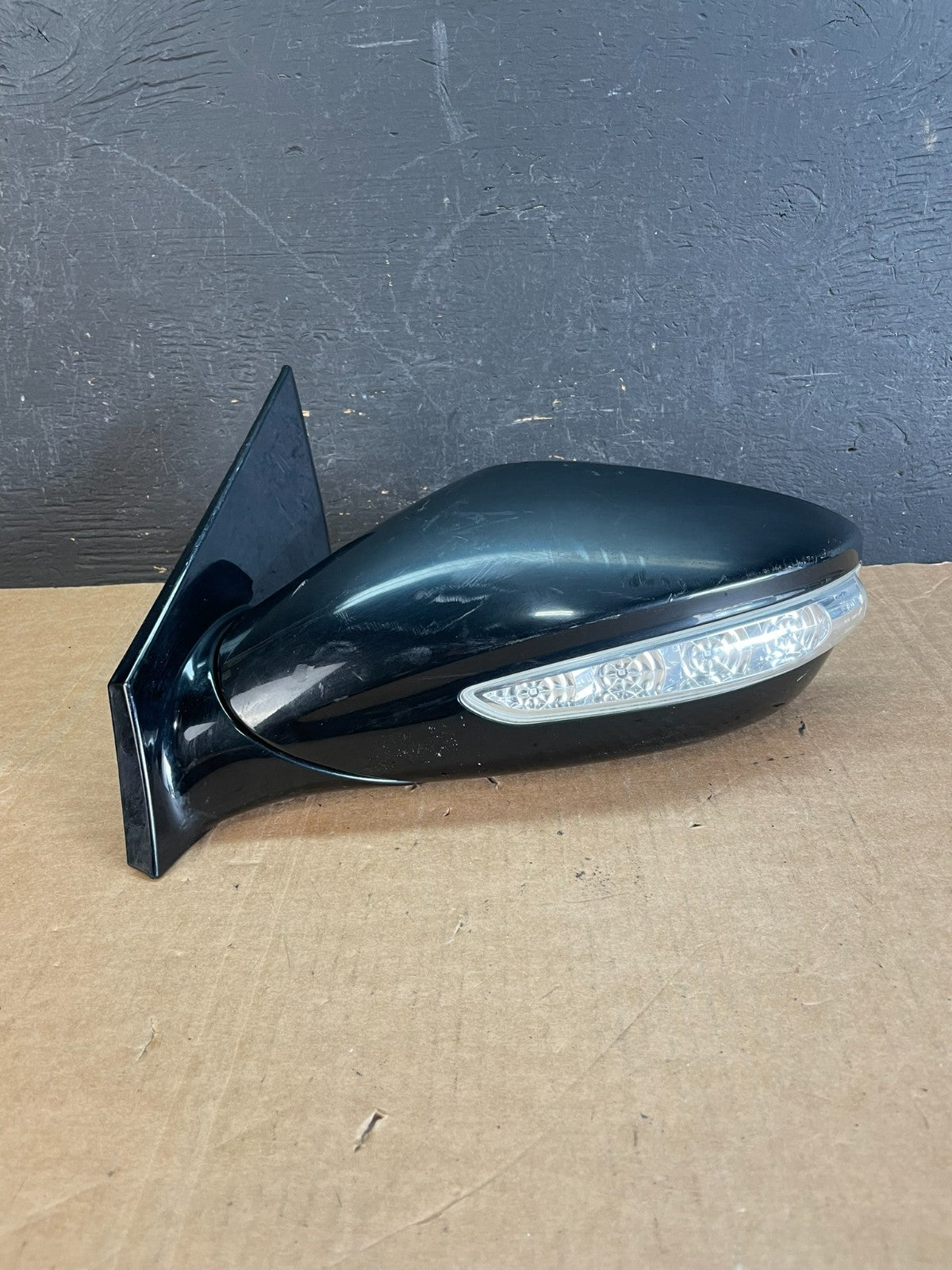 2011-2015 Hyundai Sonata Left Driver Side View Turn Sgn Door Mirror OE AE8330 DW0