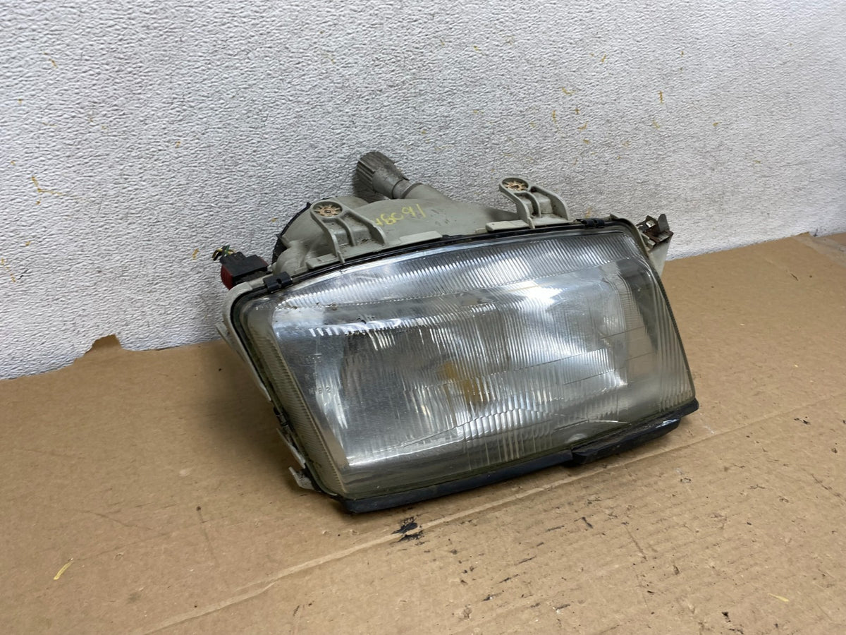 1999 - 2003 Saab 9-3 Front Right Passenger Side Headlight AH8091 DW1