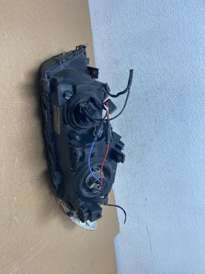 1999 - 2001 BMW E46 3-Series Sedan Left Driver LH Halogen Headlight AD7965 DG5