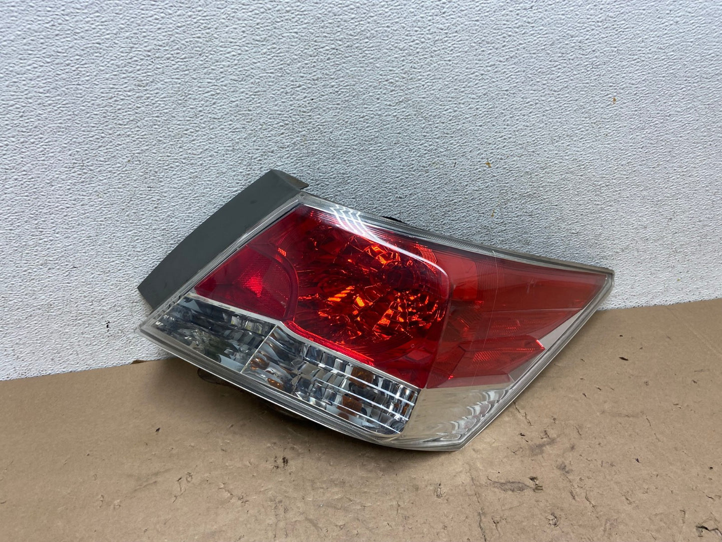 2008 to 2012 Honda Accord Sedan Tail light Right Passenger RH Side AG5678 LK0