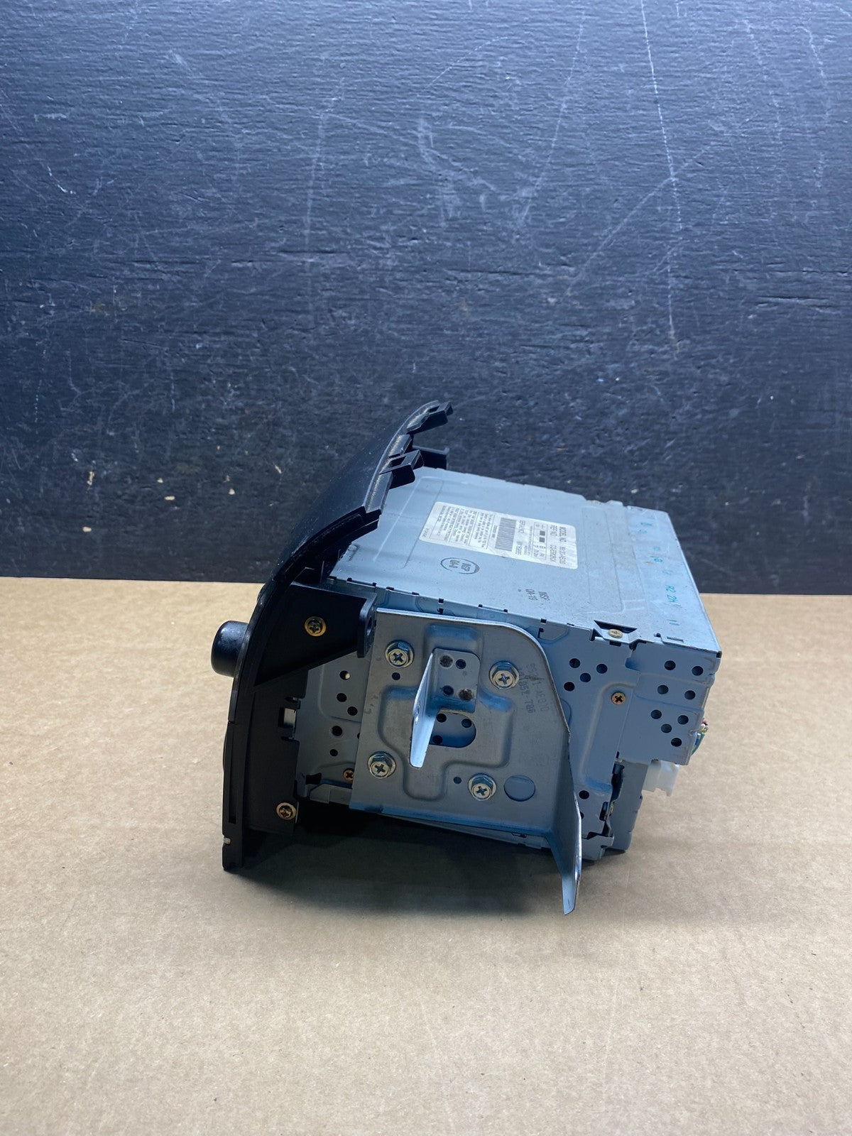2004 to 2010 Toyota Sienna AM FM CD WMA Mp3 Radio Receiver AG7345 DG1