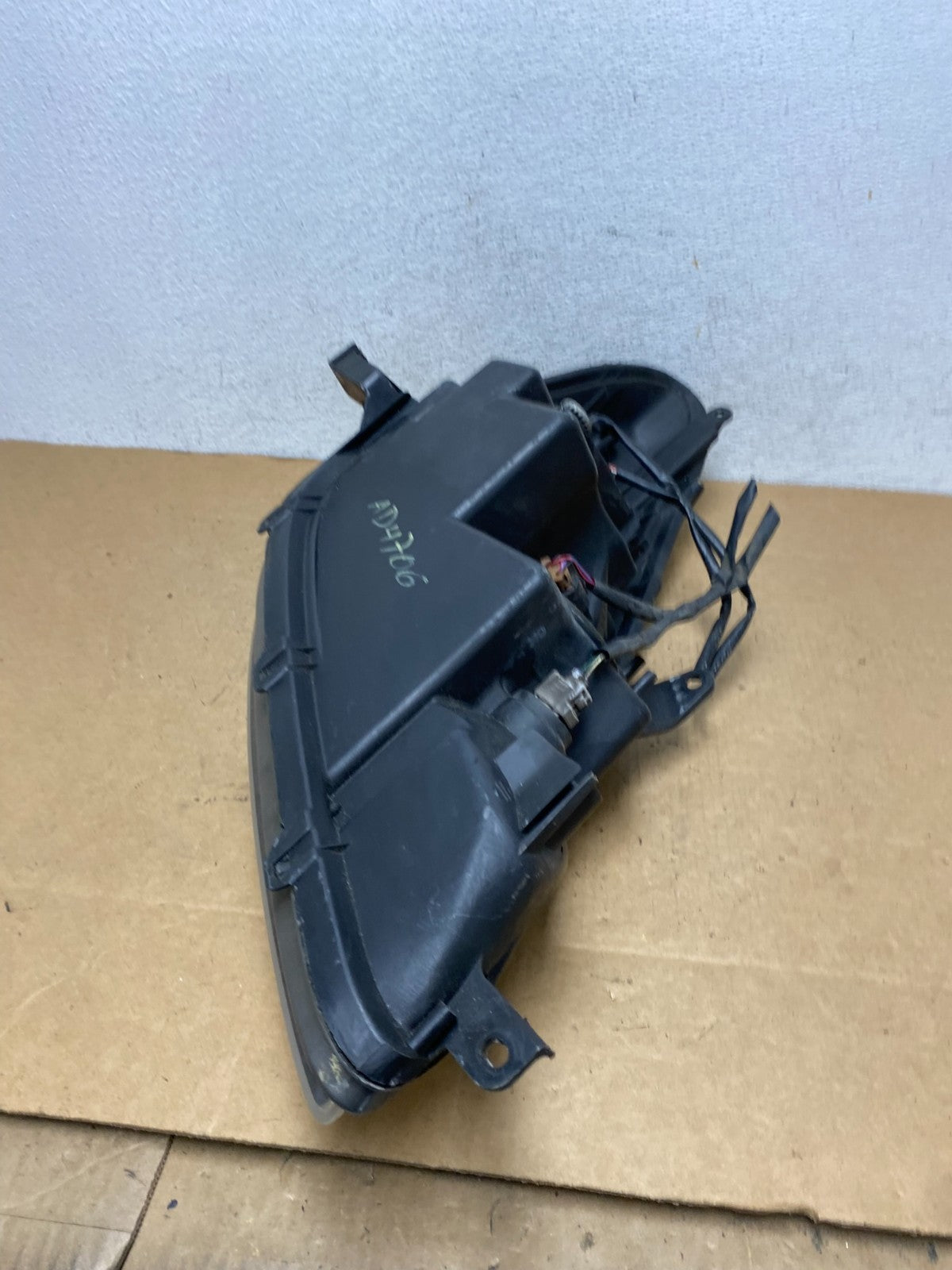 2002-2004 Lexus Es300 Es330 Left Driver Lh Headlight Halogen AD4706 DW4