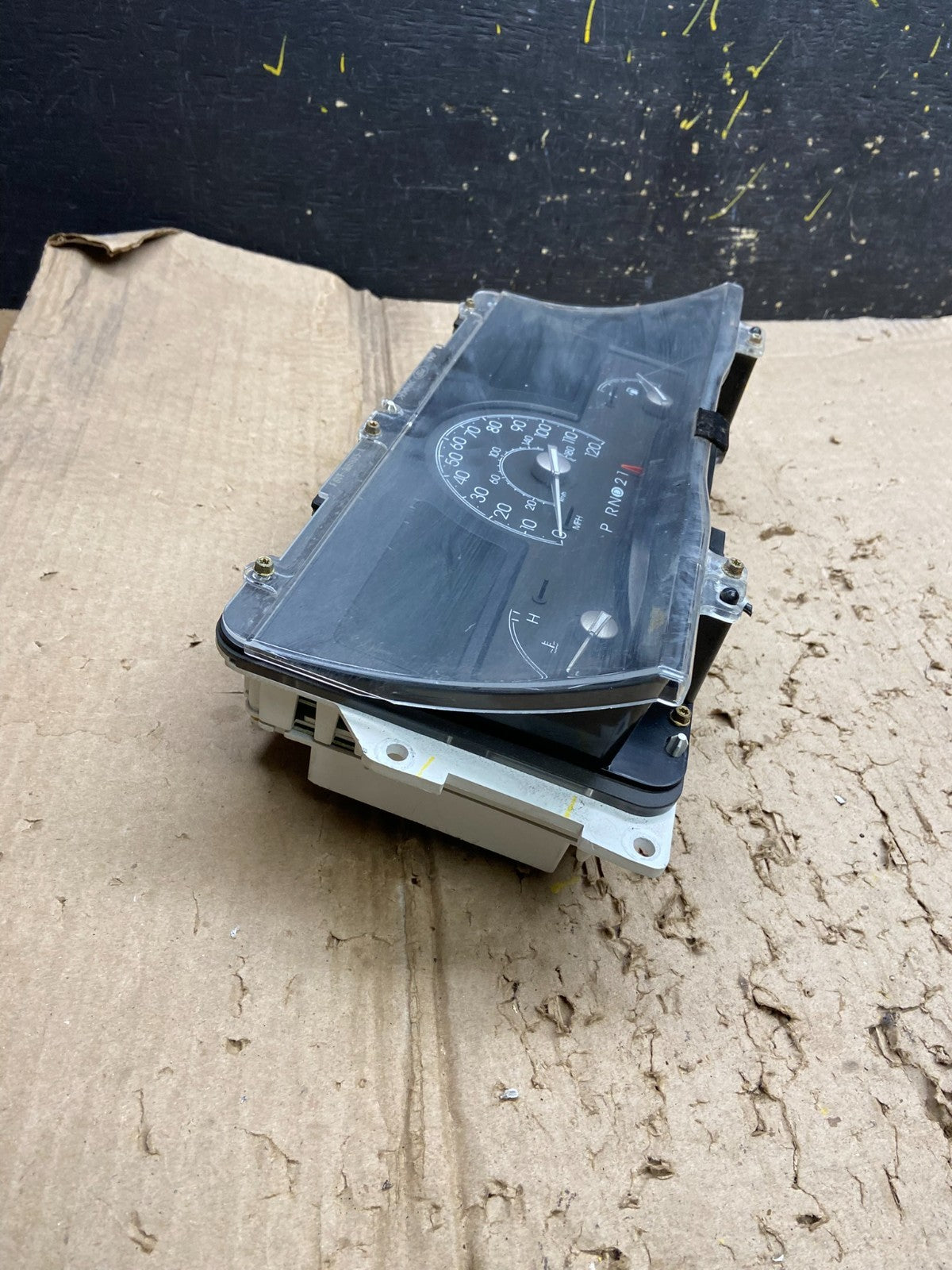 1998 to 2002 Lincoln Town Car Speedometer Gauge Cluster X6375 DG2