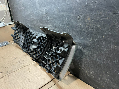 2005 2006 2007 Nissan Pathfinder Chrome Front Upper Grill Grille Oem W4651 DG5