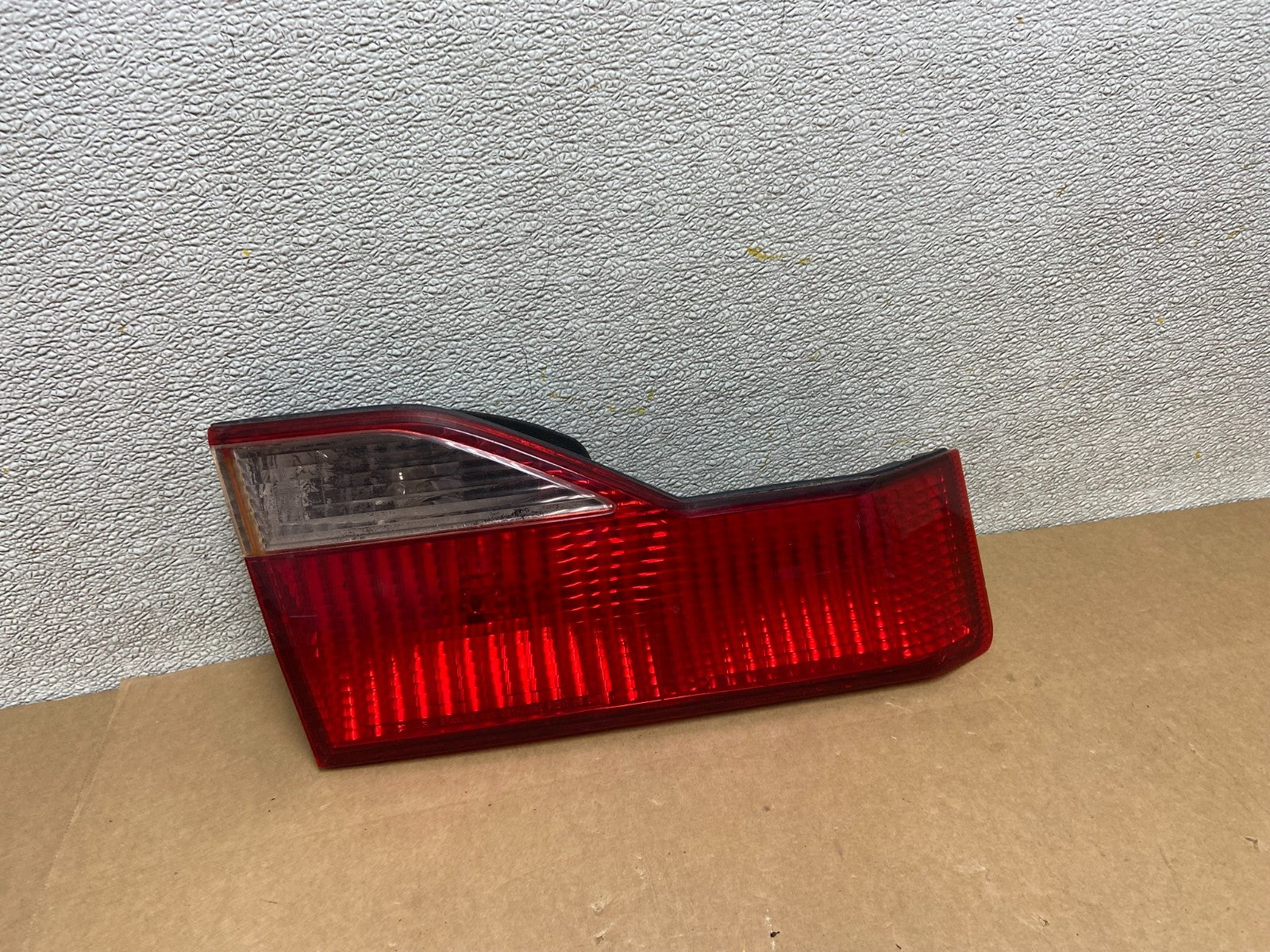 1998 to 2000 Honda Accord Left Driver LH Side Inner Tail Light OEM Z6598 DW0