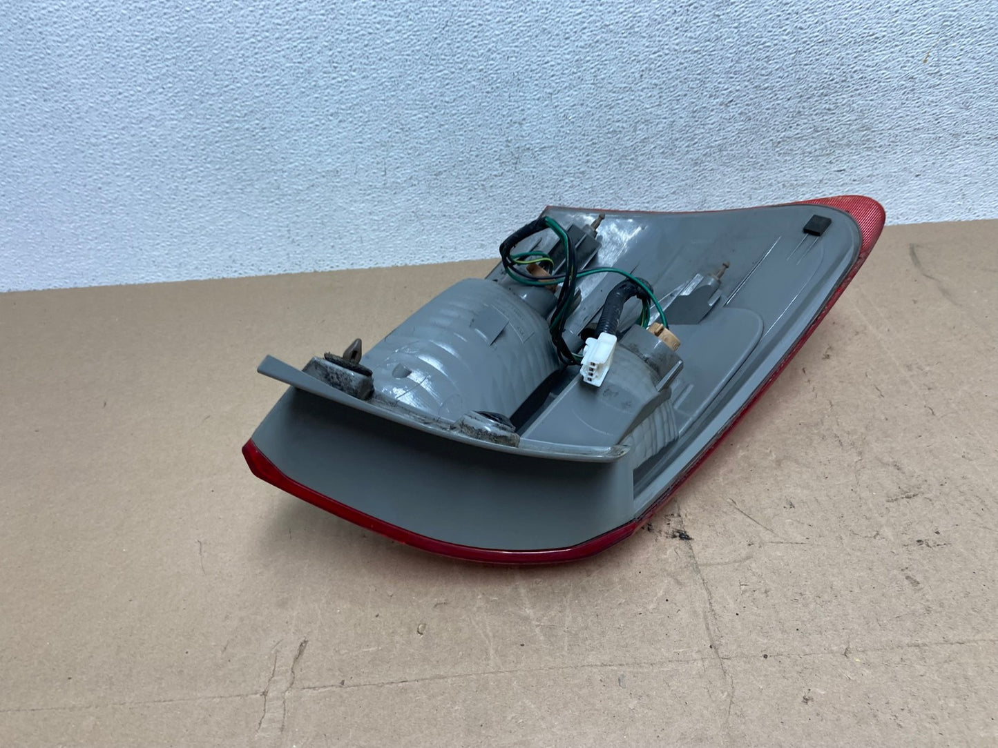 2008 to 2015 Nissan Rogue Right Passenger Rh Side Tail Light AE6813 LK4