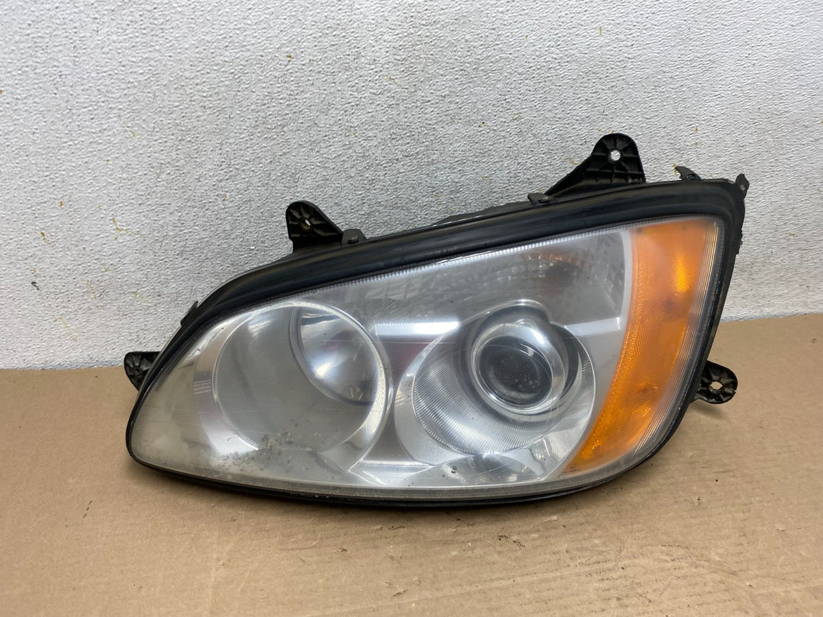 Kenworth P54-6162-200R SAE HG05 SSB518 Left Driver Side Headlight AF79240