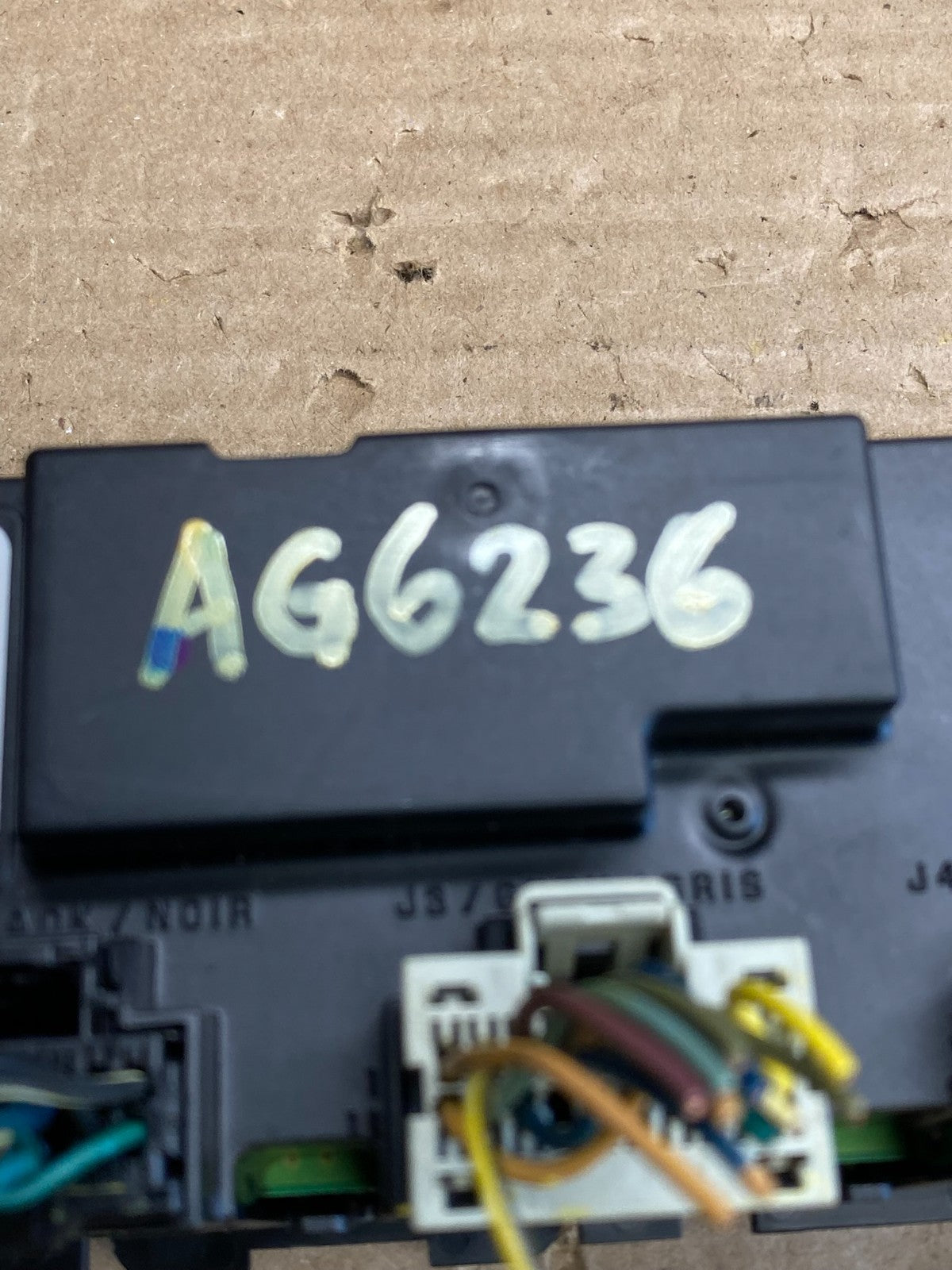 2007-2011 GMC Yukon Tahoe Automatic Climate Temperature Temp Control AG6236 DG5