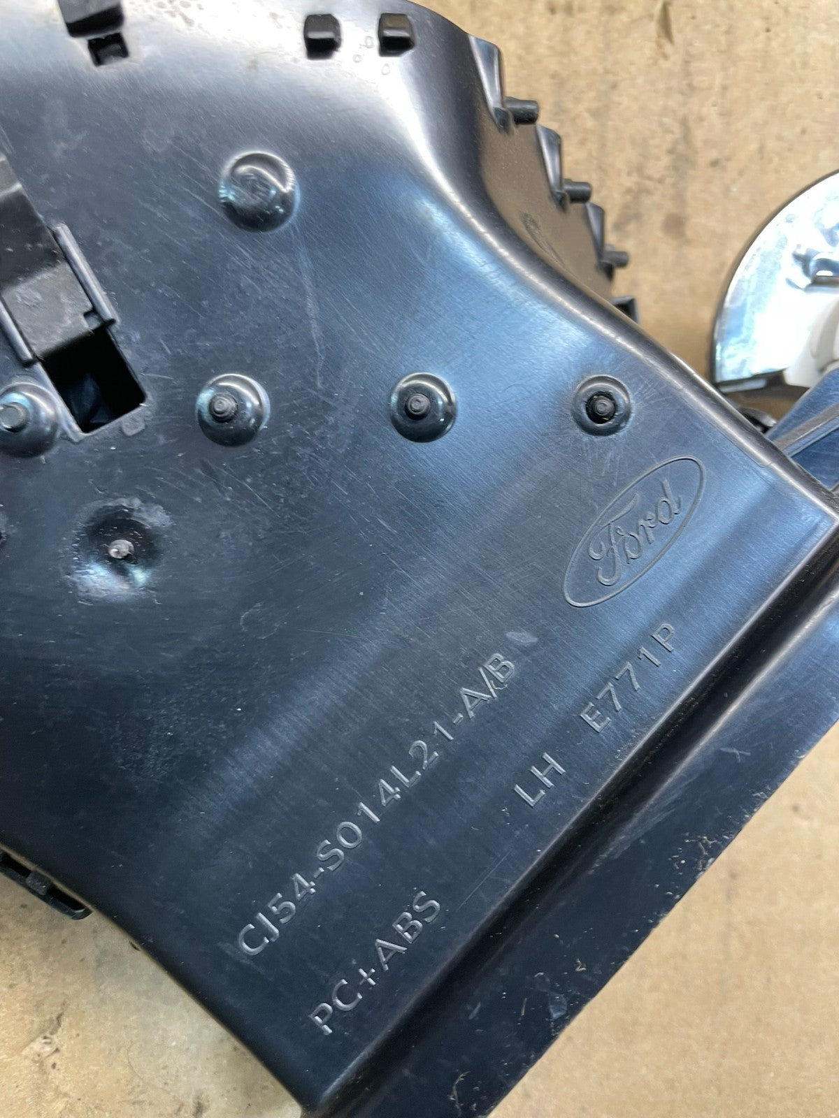 2013 to 2016 Ford Escape Left Driver Side Dash Air Vent Oem w7201 DG6