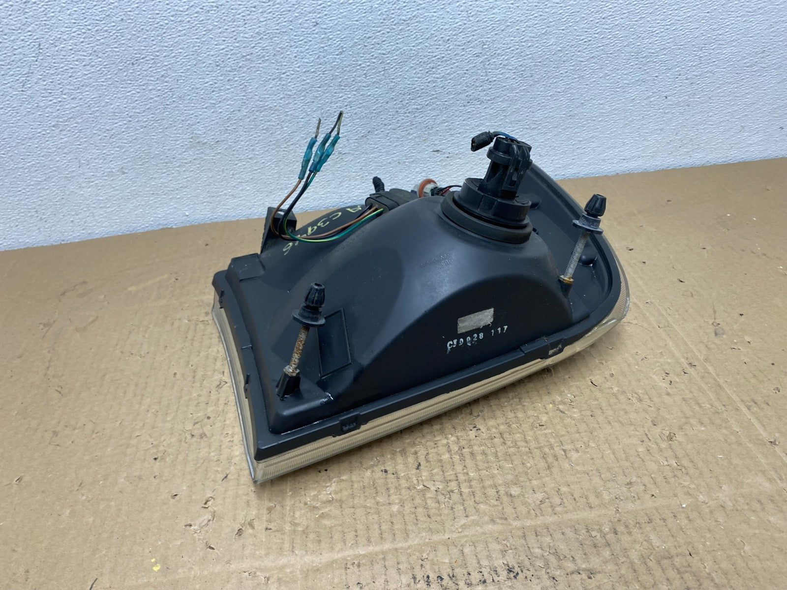2005-2007 Ford F-250 F250 Super Duty Left Driver LH Side Headlight AC3946 DW5