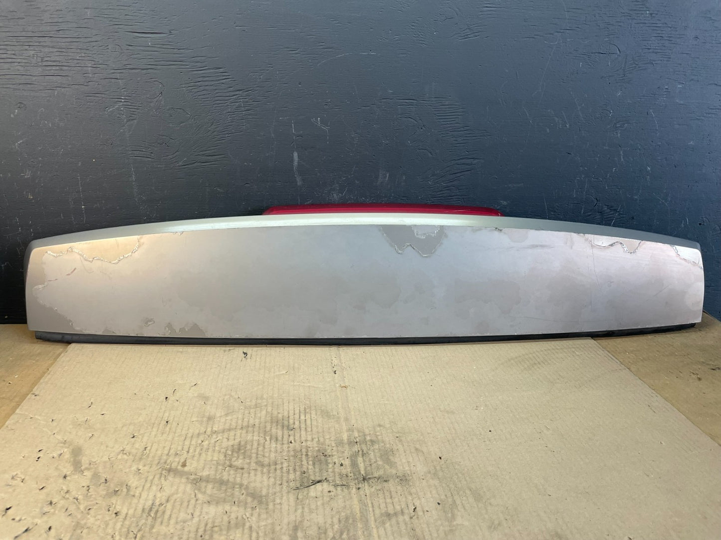 2007-2014 Chevrolet Tahoe Suburban Yukon Spoiler Wing 3rd Brake Light ab7973 DG0