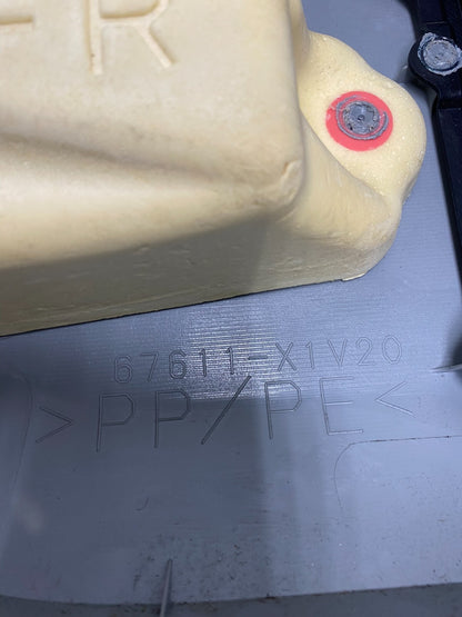 2012 2013 2014 Toyota Prius C Front Right Passenger Interior Door Panel D1150 DG10