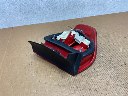 2006 2007 2008 Bmw 328i 3 Series Right Passenger Rh Side Tail Light AE2732 LK4
