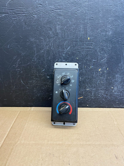 1998 to 2001 Dodge Ram 1500 Temperature Climate Control Heat AC Heater AD2048 DG0