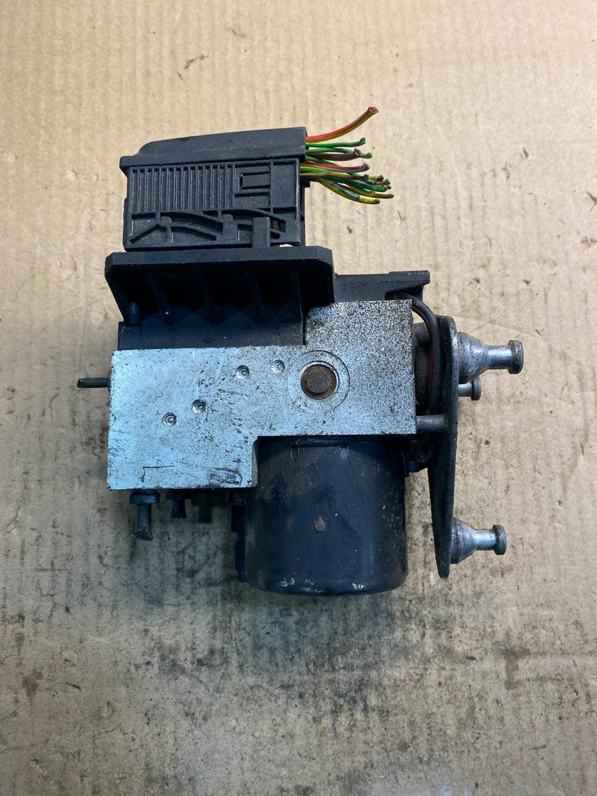 2000-2003 Mercedes W210 E320 E430 ABS ESP Electronic Stability Module Z4658 DG1