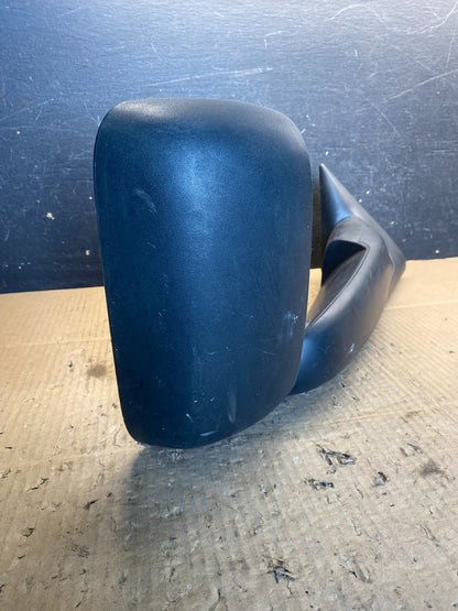 1999 - 2006 Chevrolet Silverado Suburban Right Door Mirror AA75491