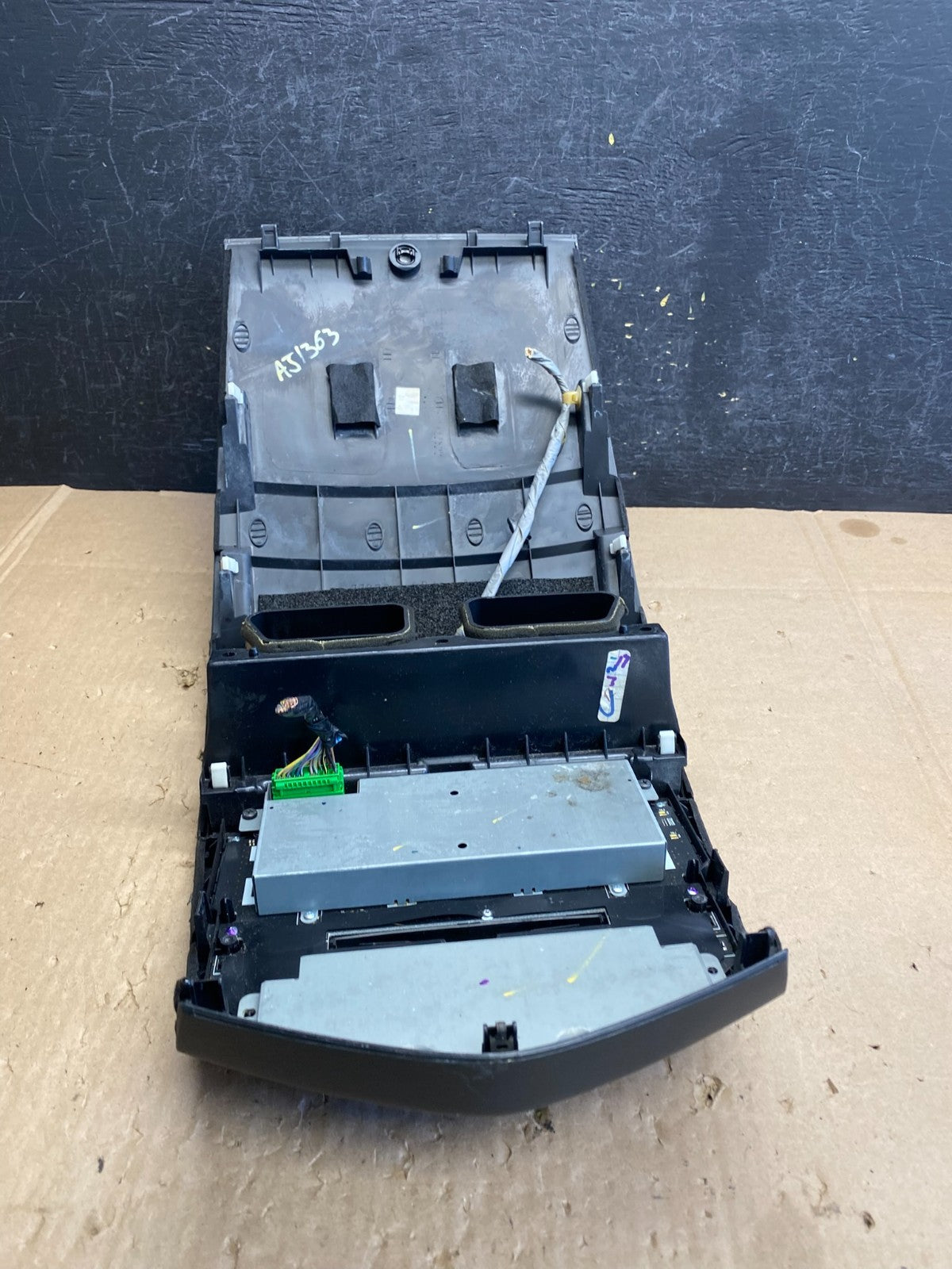 2003 to 2007 Honda Accord Radio CD Player Climate Control Switch aj1363 DG6