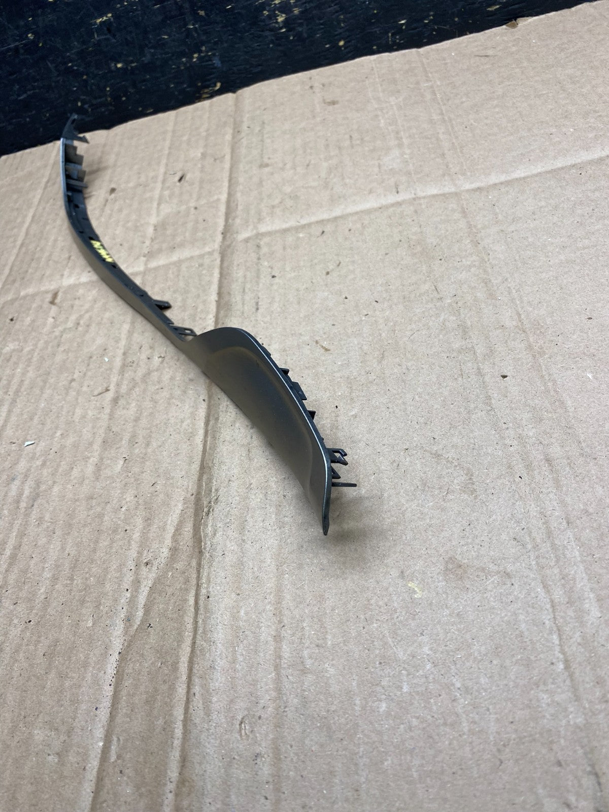 2010 - 2012 Lincoln MKZ Center Console Driver Left Silver Trim OEM aa4604 DG2