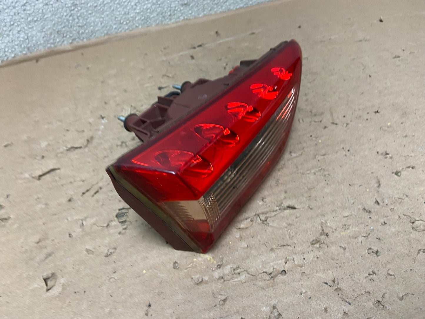 2009-2017 Infiniti FX35 FX50 QX70 Left Driver LH  Inner Tail Light Oem AB0914 LK2