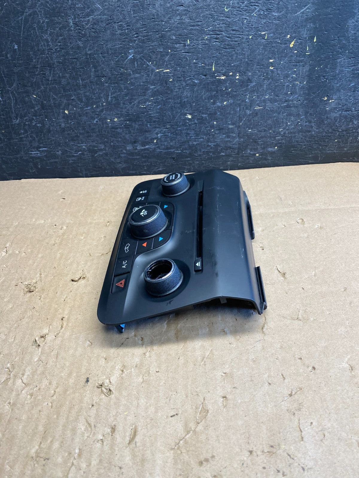 2011 to 2014 Dodge Charger Audio Climate Control Panel AJ1306 DW1
