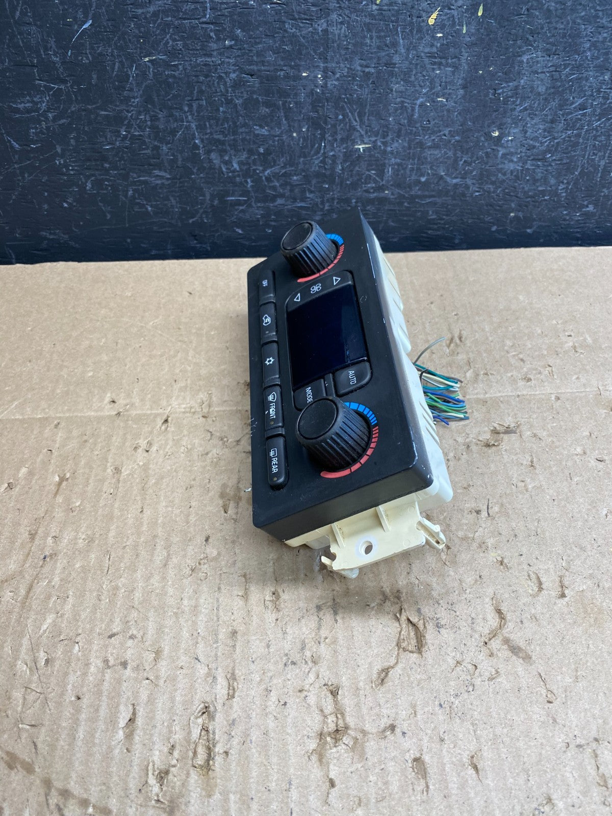 2003 to 2006 Chevrolet Silverado HVAC Heater Climate Control Module AC9432 DG2