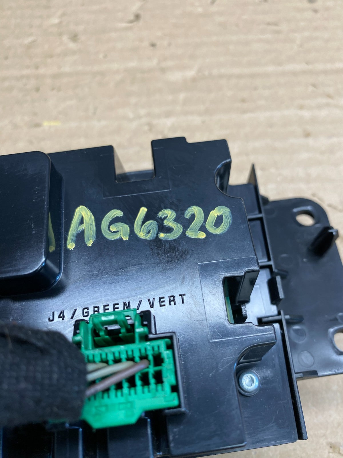 2007 to 2011 Cadillac Escalade AC Heater Climate Control Panel ag6320 DG5